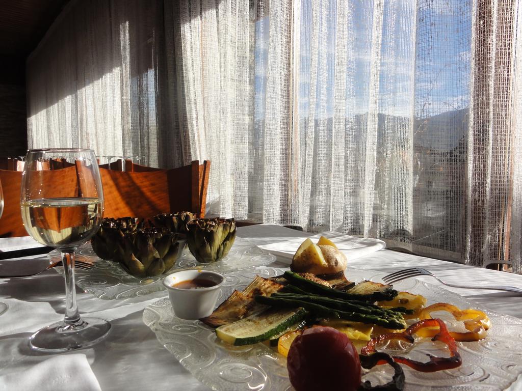 Hotel Fonda Matia Bellver De Cerdanya Exteriér fotografie