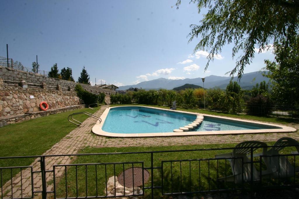 Hotel Fonda Matia Bellver De Cerdanya Exteriér fotografie