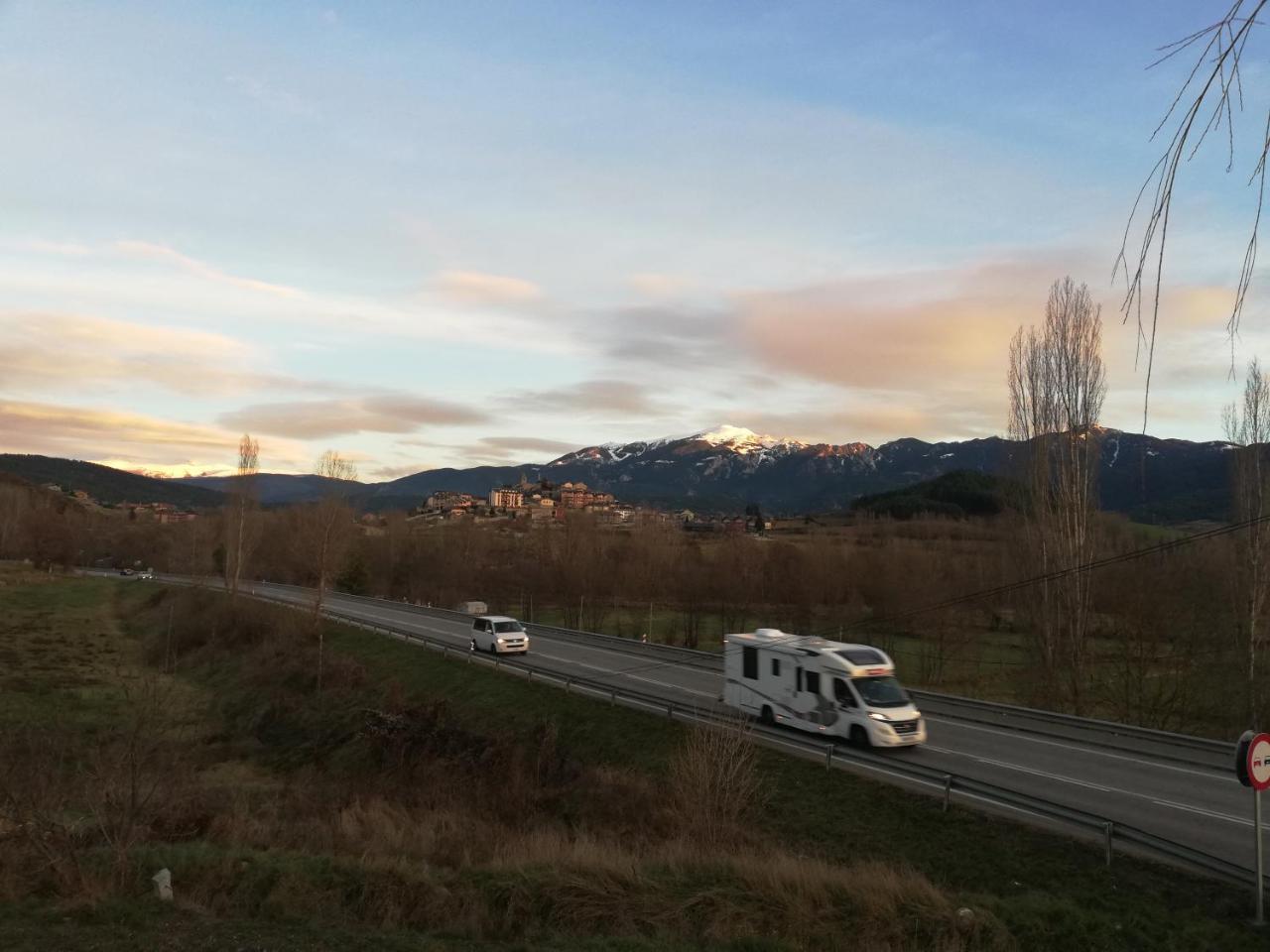 Hotel Fonda Matia Bellver De Cerdanya Exteriér fotografie